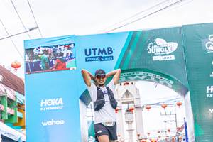 BIB: 418
                            <button type="button" onclick="openModal(21785695)" class="btn btn-primary btn-sm float-right btn-popup" data-toggle="modal" data-target=".modal-high-quality">
                        <i class="fas fa-shopping-cart"></i> Add to Cart
                    </button>
                                            <button type="button" onclick="isThisMe(21785695, true)" class="btn btn-success btn-sm float-right btn-popup btn-isme hidden" data-toggle="tooltip" data-placement="bottom" title="นี่คือรูปของคุณใช่ไหม คลิกที่นี่เพื่อเอาเข้าอัลบั้ม">
                        <i class="fas fa-plus"></i> Add to album
                    </button>
                    <button type="button" onclick="isThisMe(21785695, false)" class="btn btn-warning btn-sm float-right btn-popup btn-isnotme hidden">
                        <i class="fas fa-ban"></i> Remove from album
                    </button>